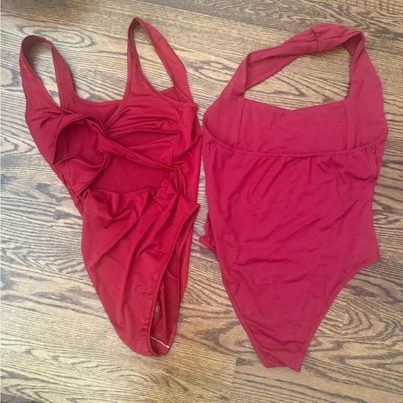 New NWT SHEIN red tank bodysuits medium Lumivelle halter Maija twist open back - Picture 2 of 9